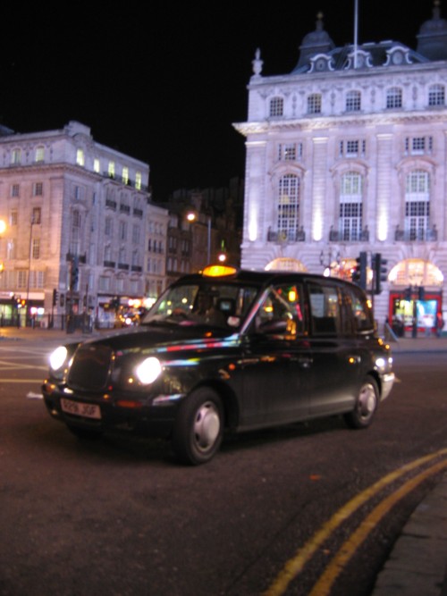Un cab (taxi londonien)