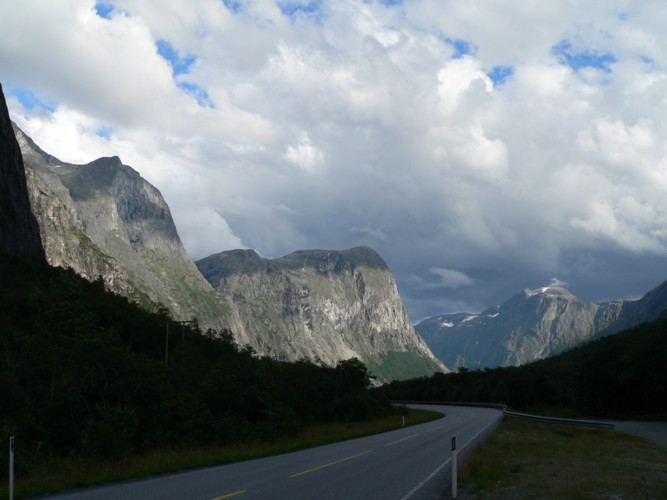 Trollvegen