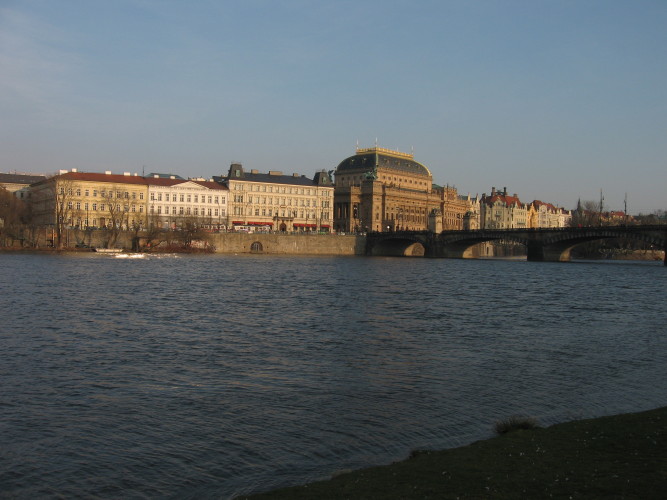 Thtre